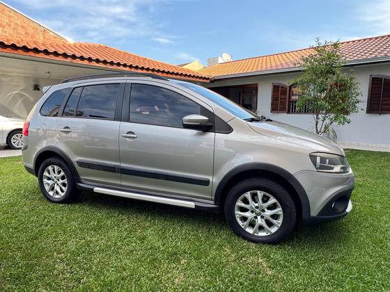 VOLKSWAGEN SPACE CROSS 1.6 MI 8V FLEX 4P MANUAL